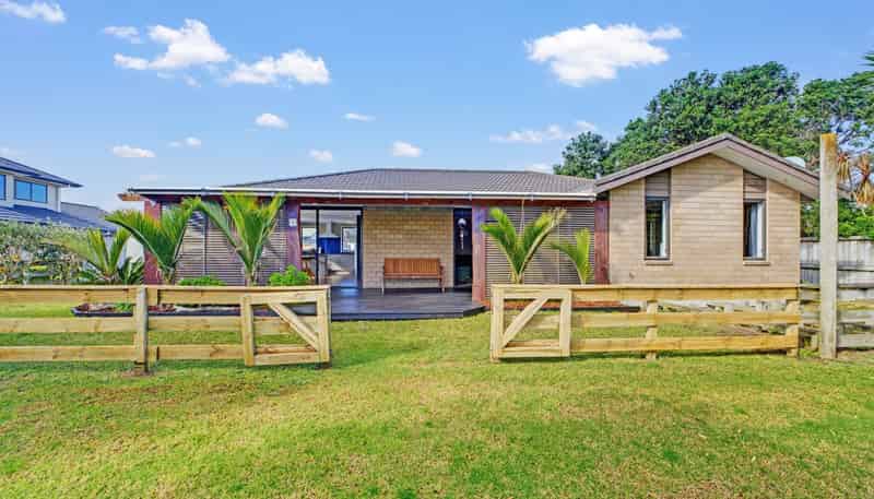 364 One Tree Point Road, One Tree Point