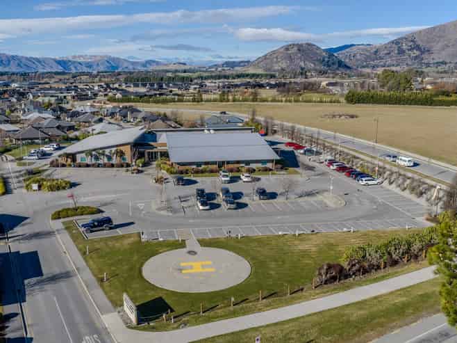 Lakes Health Centre - Trophy Medical Investment