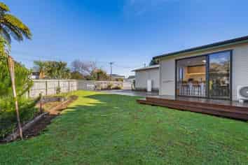 39 Belt Road, Moturoa