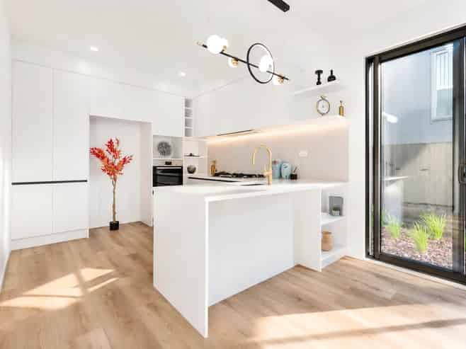 242B West Hoe Heights, Orewa