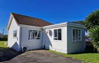 98A Broadway Street, Waitara