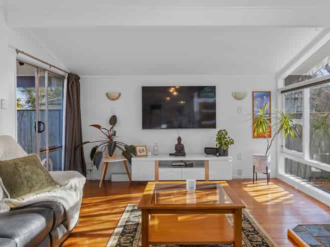 25A Kereru Street, Two Mile Bay