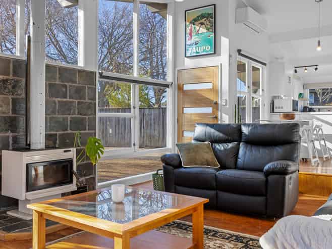 25A Kereru Street, Two Mile Bay
