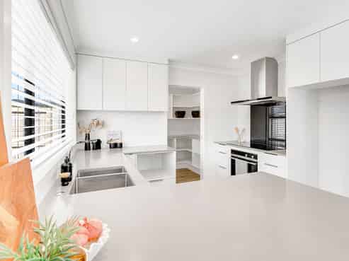2/8 Jennian Avenue, Rototuna North
