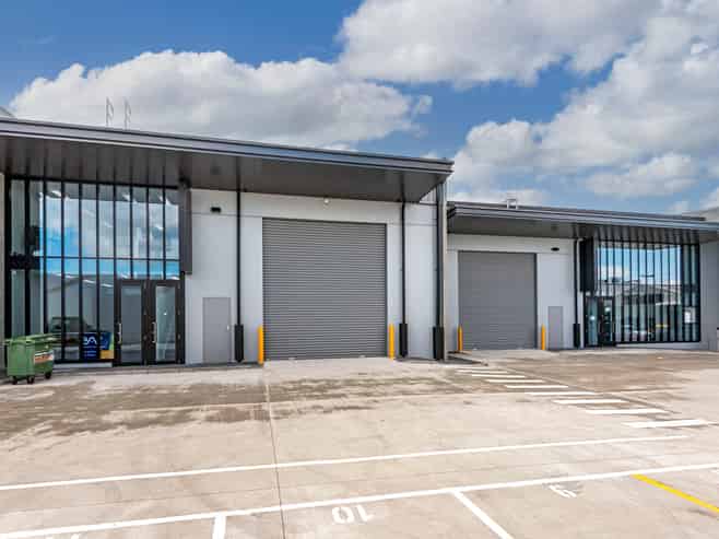 High Spec Industrial Unit in Wairau Valley
