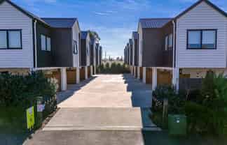 8/56 May Street, Hamilton East