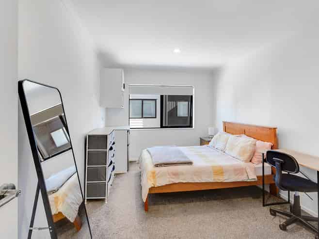 8/56 May Street, Hamilton East