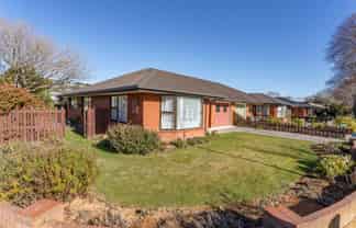 1/1 Thorrington Road, Cashmere