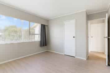 9/31 Blease Street, New Lynn