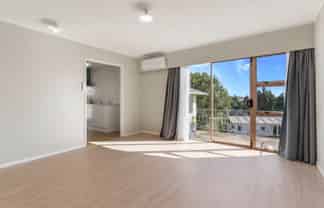 9/31 Blease Street, New Lynn