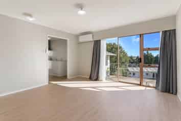 9/31 Blease Street, New Lynn