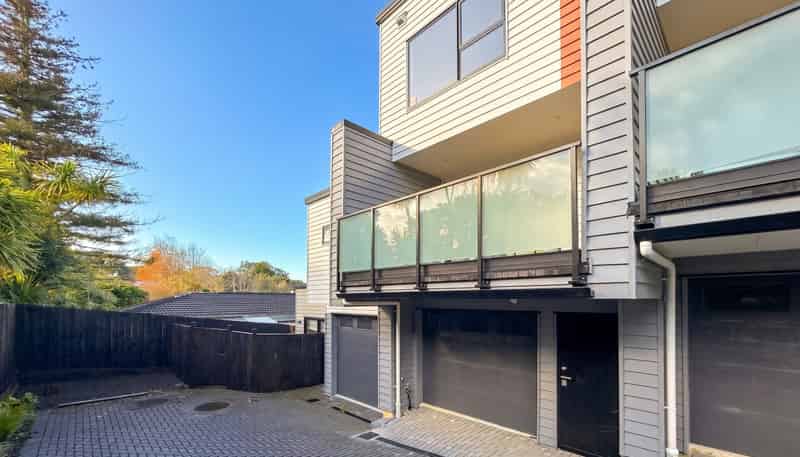 19 Cedar Heights Avenue, Massey