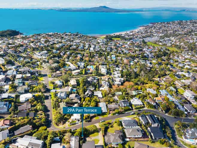 29A Parr Terrace, Castor Bay