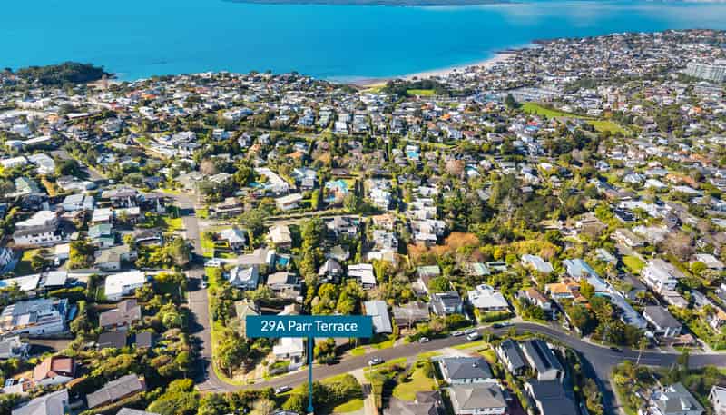 29A Parr Terrace, Castor Bay