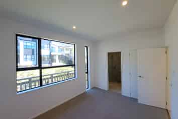 11/53 Drake Street, Howick