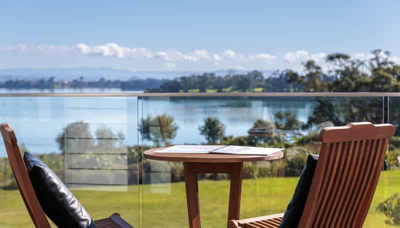42 Tahuna Minhinnick Drive, Glenbrook