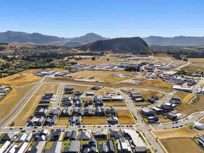 Stages 4, 5 and 6, Pembroke Terrace, Wanaka