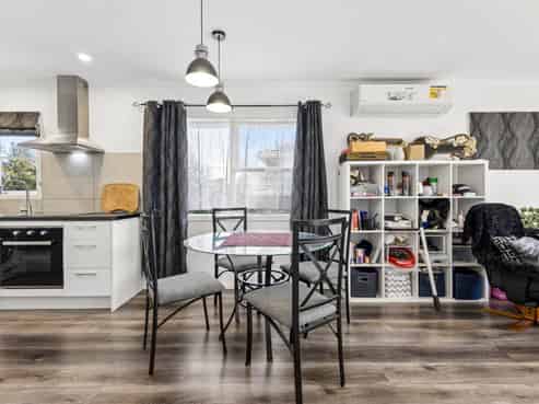 1/85A Tidal Road, Mangere