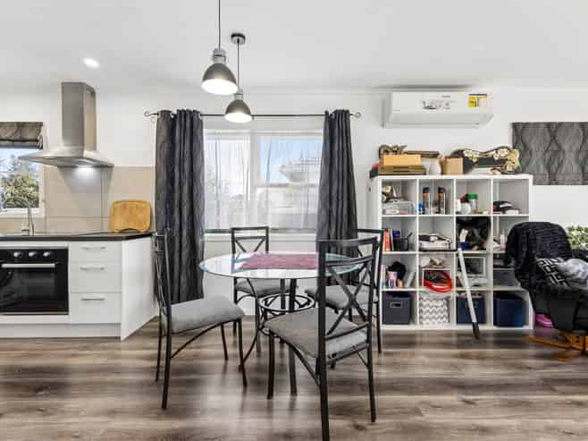 1/85A Tidal Road, Mangere