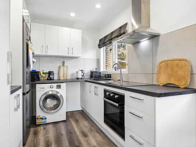 1/85A Tidal Road, Mangere