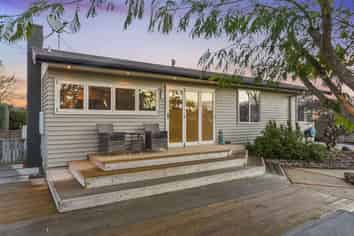 14 Cleveland Street, Bader