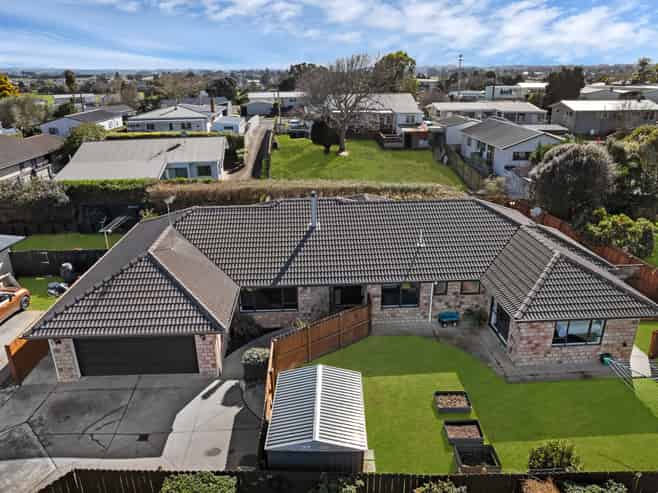 7 Ernest Shackleton Place, Waiuku
