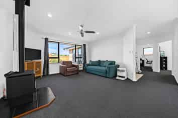 7 Ernest Shackleton Place, Waiuku