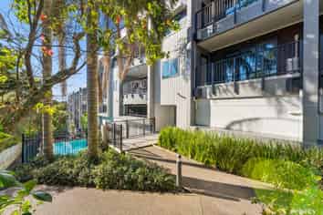 45/241 Hinemoa Street, Birkenhead