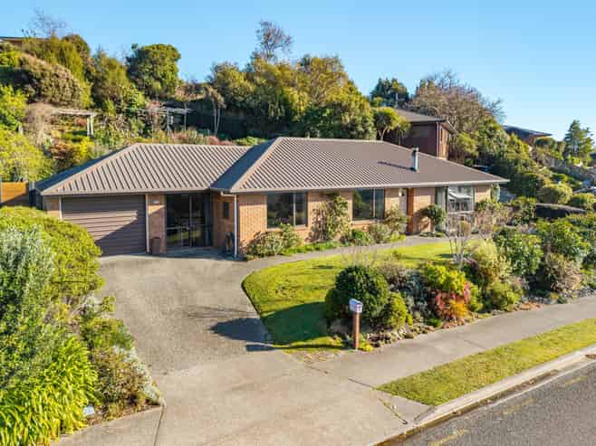 55 Washbourn Drive, Richmond