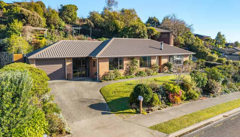 55 Washbourn Drive, Richmond
