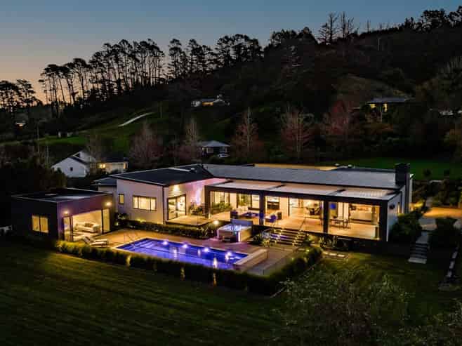 49 Haigh Access Road, Okura