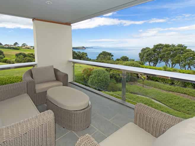 316 Pinecrest Drive, Gulf Harbour