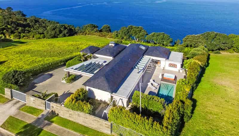 316 Pinecrest Drive, Gulf Harbour