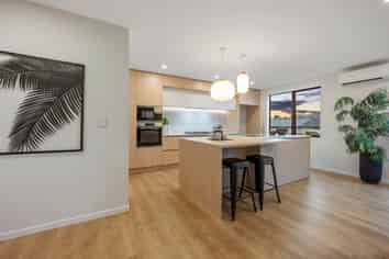 4 Whale Bay Rise, Gulf Harbour