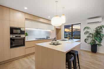 4 Whale Bay Rise, Gulf Harbour