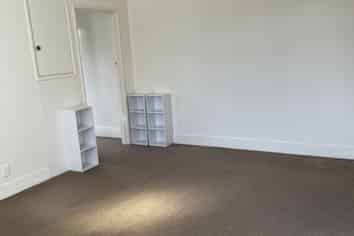 Auckland - Address withheld