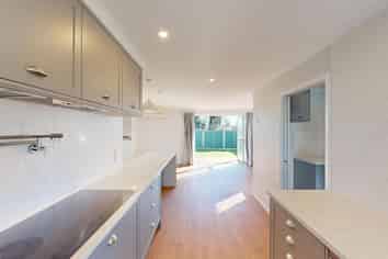 1 Hurley Place, Awapuni