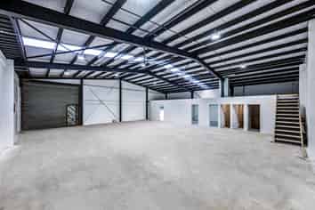 Freehold Industrial w Options