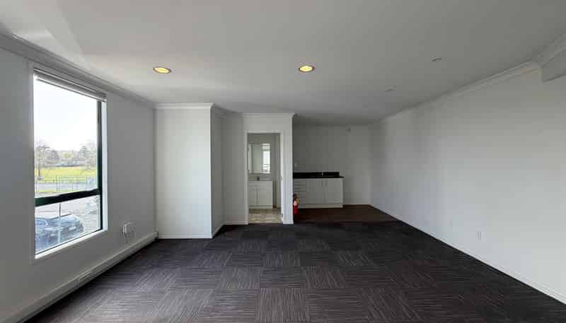  Unit 5A, 18 Croskery Road, Red Hill