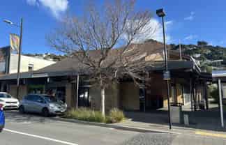 Bay Road Retail