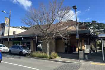 Bay Road Retail