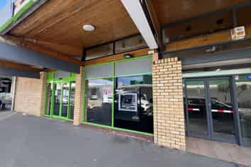 Bay Road Retail