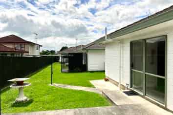 1/148 Bucklands Beach Rd, Bucklands Beach