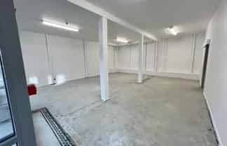 Retail Space with Real Presence
