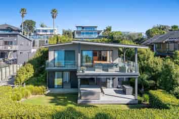102 Vipond Road, Stanmore Bay