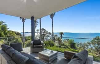 102 Vipond Road, Stanmore Bay