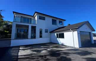 28 Ballymore Drive, Pinehill