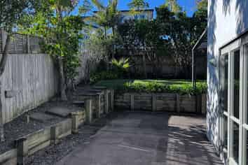28 Ballymore Drive, Pinehill