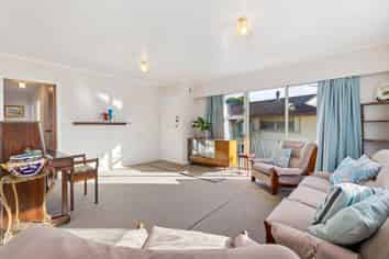 2/39 Ashdown Place, Pahurehure