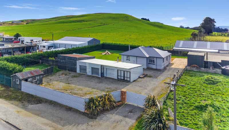 30 McCaughan Street, Winton Surrounds